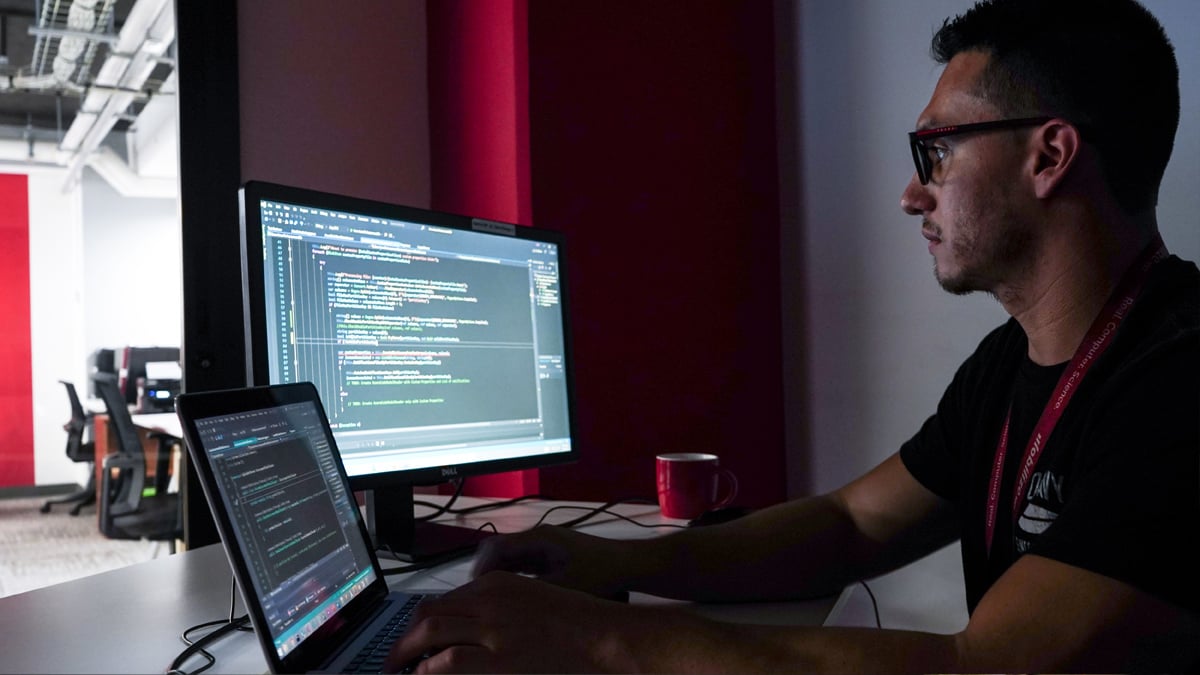 Move off the desktop with our VB6 to C# converter